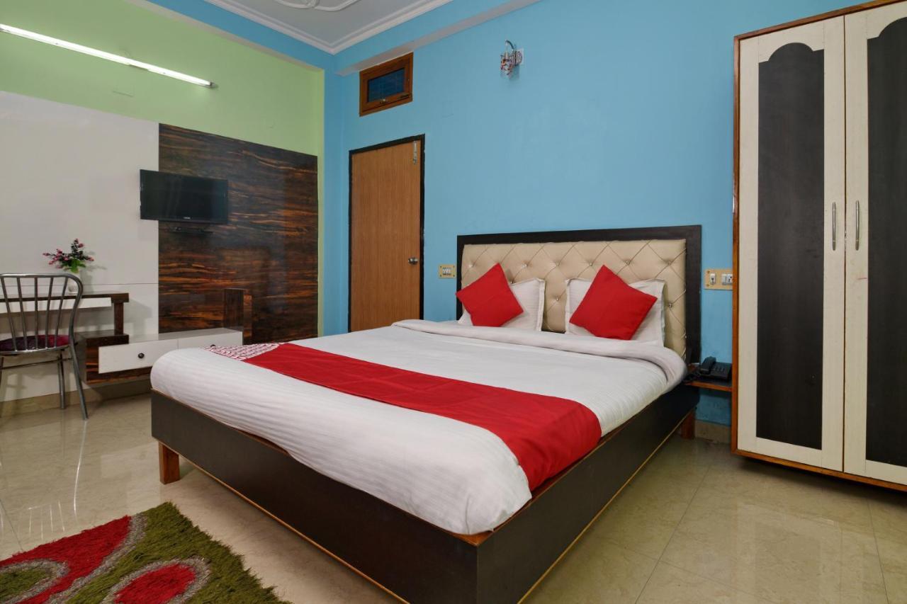 Oyo 4409 Hotel Chaitanya Inn فاراناسي المظهر الخارجي الصورة