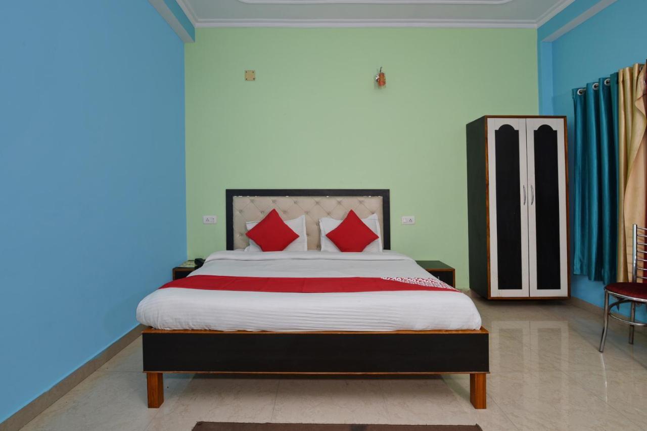 Oyo 4409 Hotel Chaitanya Inn فاراناسي المظهر الخارجي الصورة