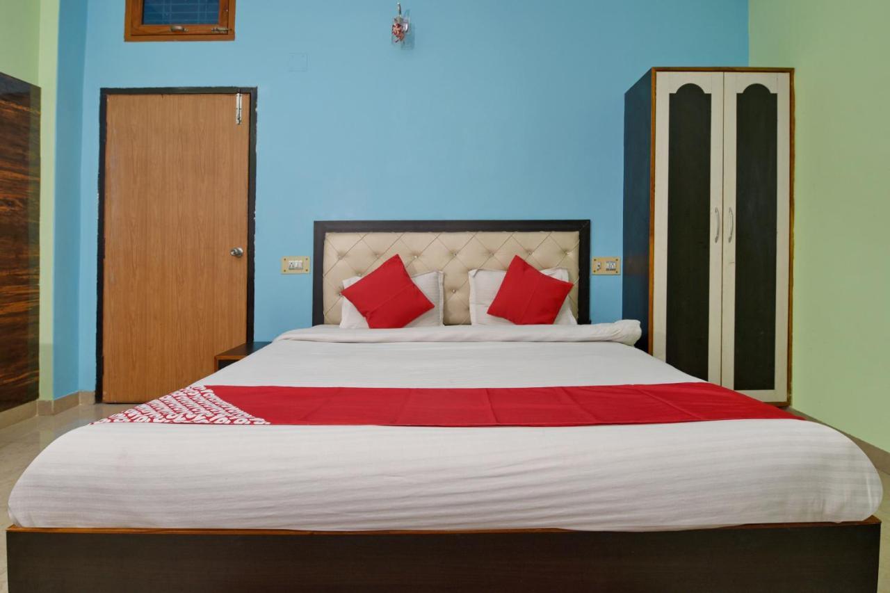 Oyo 4409 Hotel Chaitanya Inn فاراناسي المظهر الخارجي الصورة