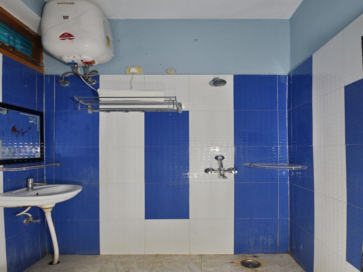 Oyo 4409 Hotel Chaitanya Inn فاراناسي المظهر الخارجي الصورة